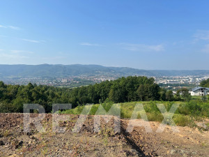 Plac 1480m2 sa pogledom na grad/UT uslovi