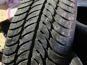 205/55-16 Sava zimske 2KOM 2022DOT