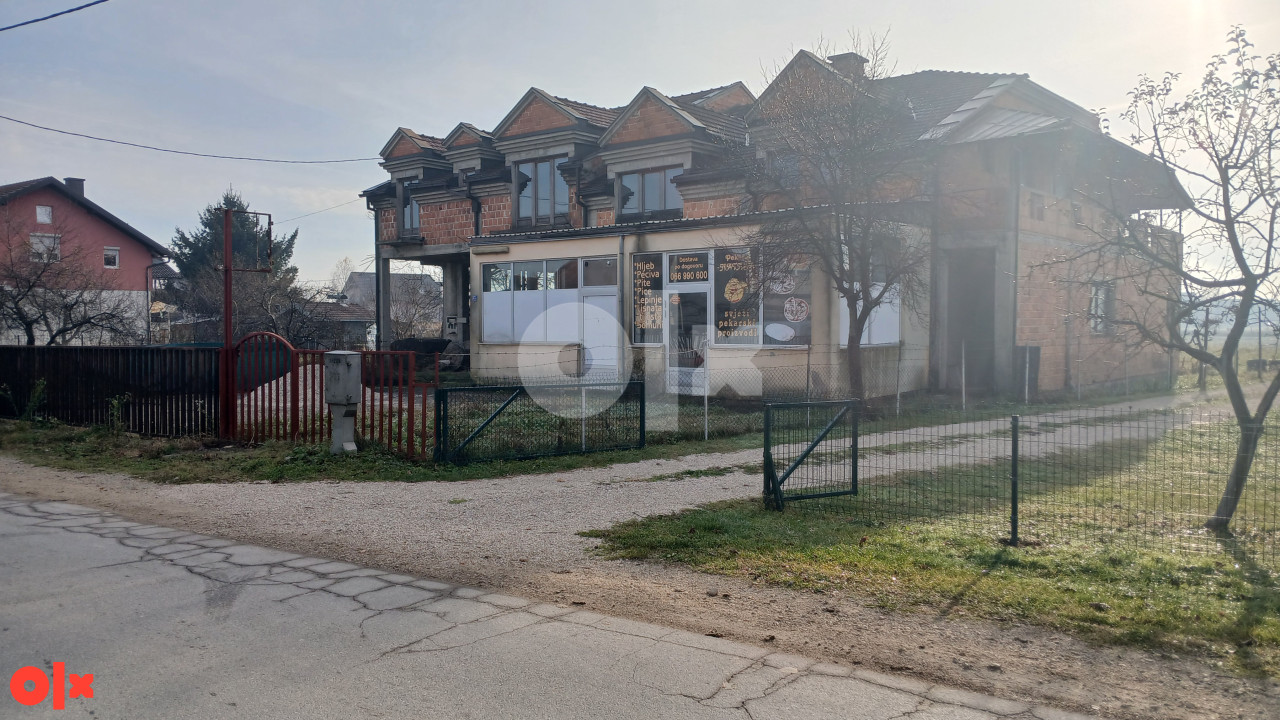 Poslovni prostor, površine 292m2, Prijedor