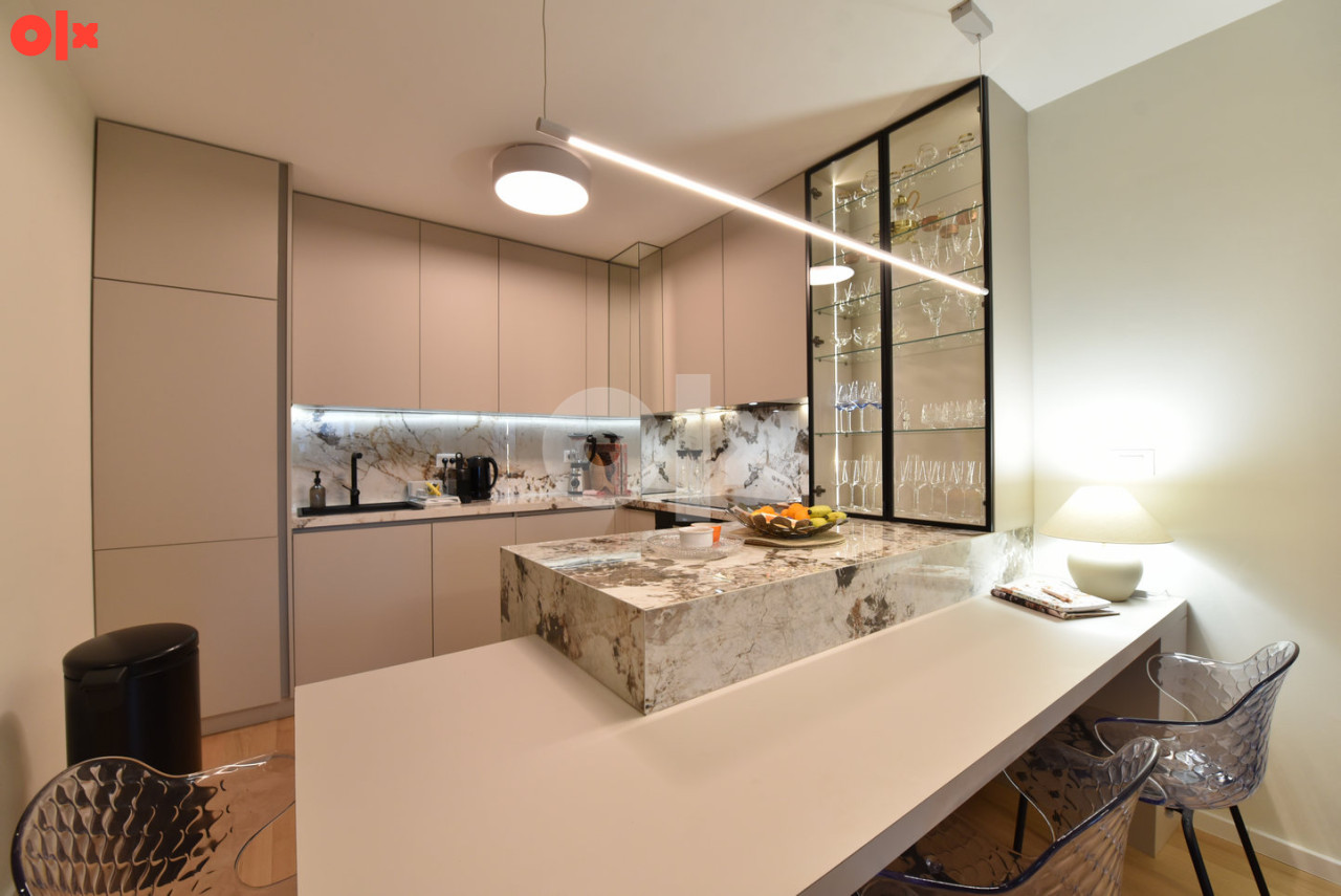 Moderan dvosoban/ Centar/ Parking/ Novogradnja/ 59m2 + terasa 4