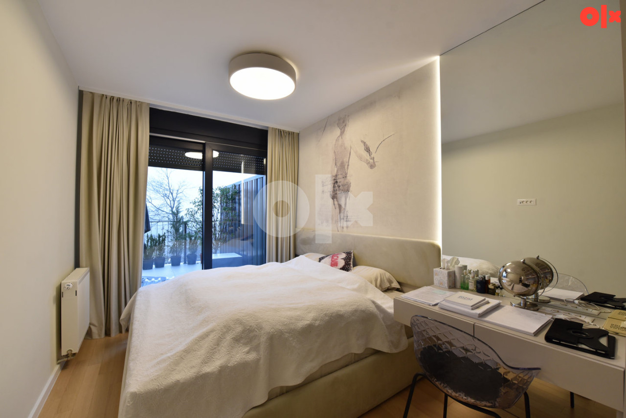 Moderan dvosoban/ Centar/ Parking/ Novogradnja/ 59m2 + terasa 7