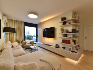 Moderan dvosoban/ Centar/ Parking/ Novogradnja/ 59m2 + terasa