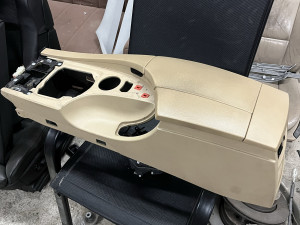 Naslon bmw e60 e61 bež