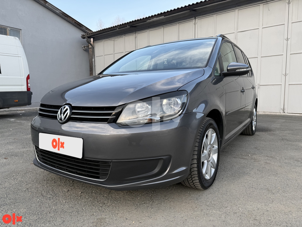VW Touran 1.6TDI 77KW DSG AUTOMATIK Reg do 2/26