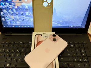 IPHONE 15 128GB PINK NOVO 88% BAT FUL PAKET 10/10