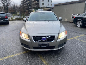 Volvo V70 D3 2.0dizel u dolasku iz CH
