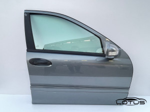 Prednja desna vrata Mercedes C KLASA W203 2000-2007