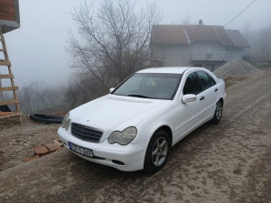 Mercedes-Benz C 220 CDI REG 06/26