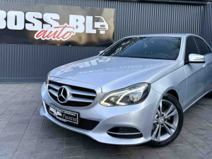 Mercedes Benz / E 220 / 2013 / AVANTGARDE / LED / Navi / F1