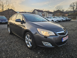 Opel Astra 1.4 BENZIN 2010 GOD. Euro 5