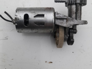 Snažan 12V DC Elektromotor s Pumpom / Mali Kompresor za Hobi i Pr