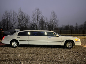 Lincoln Town Car 2004