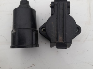 Set Utikač i Utičnica za Prikolicu (4-pinski) - Ispravno!