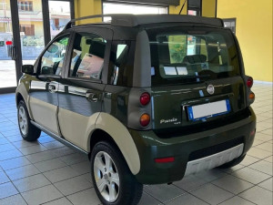 Zadnja lijeva stopka svjetlo stop PANDA CROSS 4X4 KROS 2 plastika