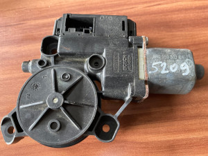 MOTORIC PODIZACA POLO 6R 2011 | 6R0959802K