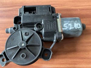 MOTORIC PODIZACA POLO 6R 2011 | 6R0959802AD