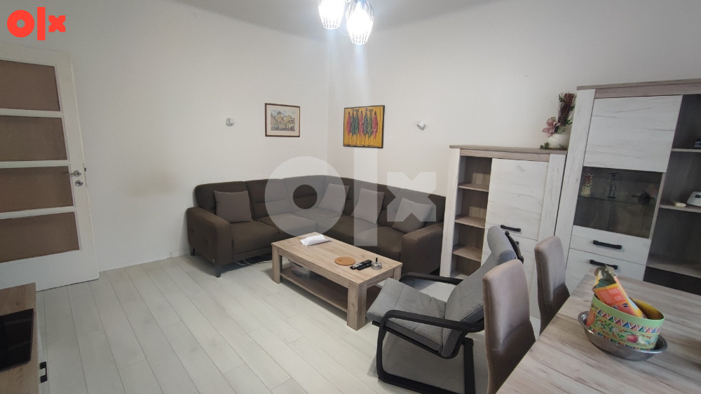 Centar Alipašina trosoban namješten stan 68m2