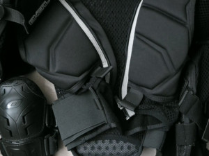 O'NEAL Underdog moto kros bike kornjaca zastitni prsluk vel.M