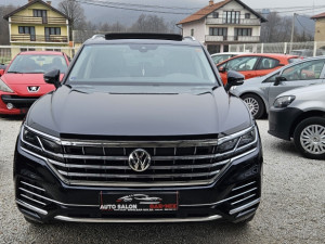 Volkswagen Touareg Elegance 4M Max full