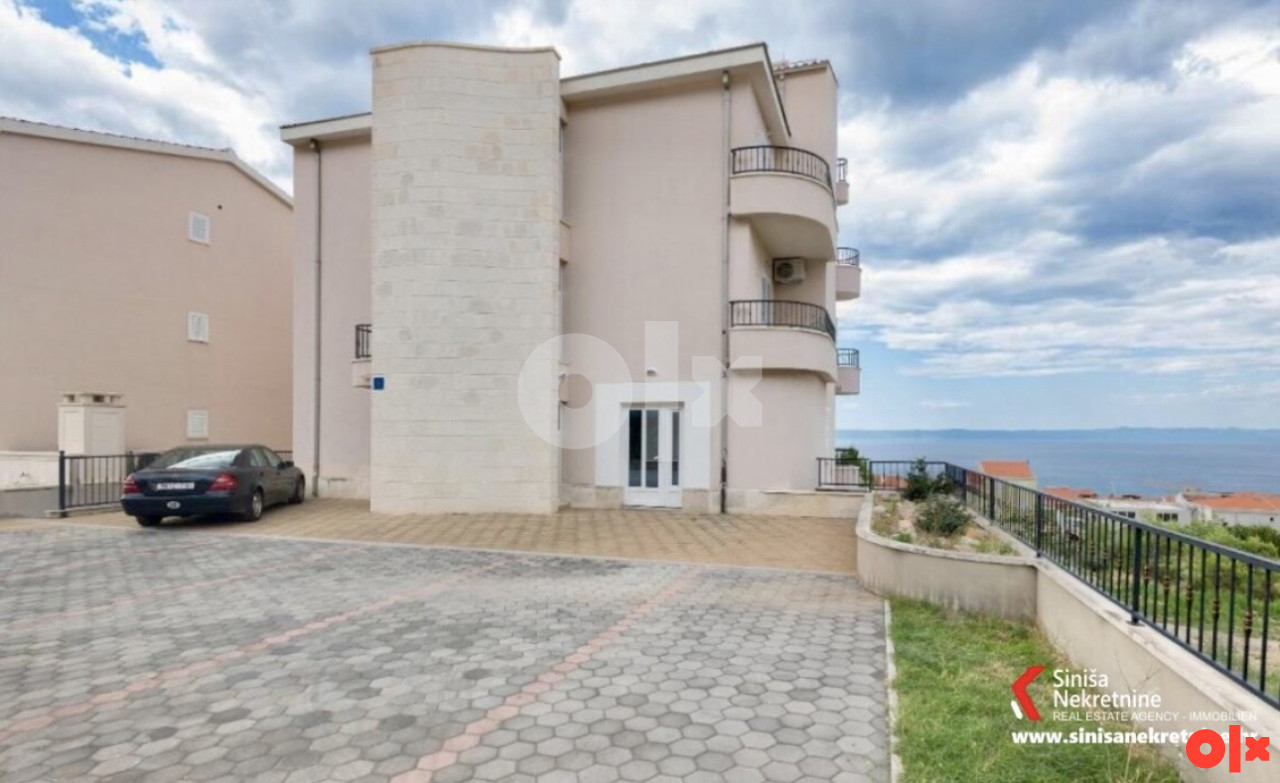 MAKARSKA- Kuća s 9 apartmana i penthouse s pogledom 2
