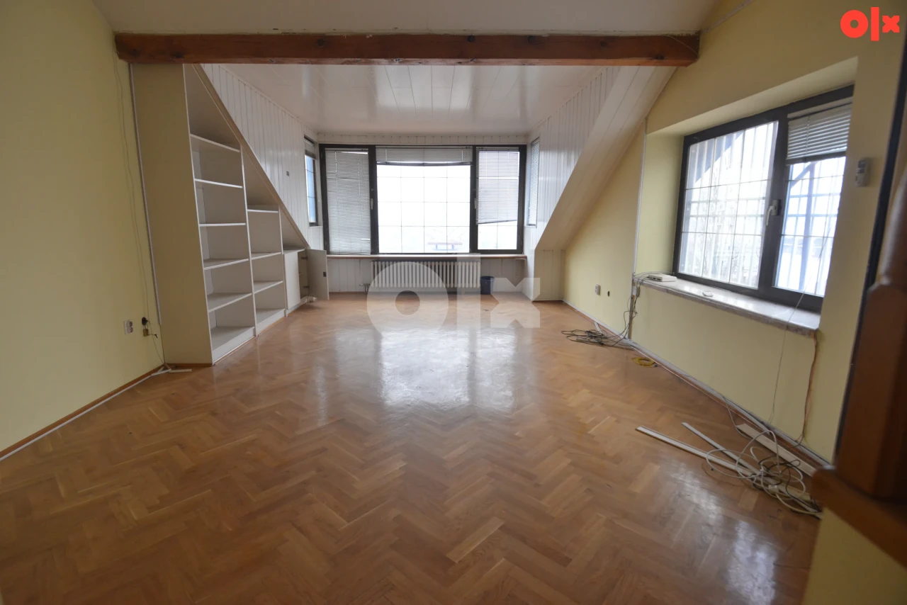 Kuća u nizu  Breka Sarajevo - Centar 2