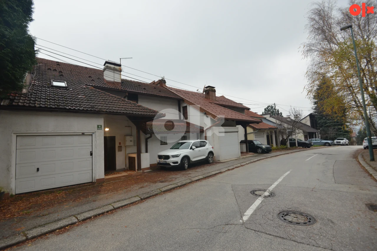 Kuća u nizu  Breka Sarajevo - Centar