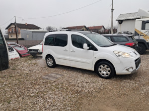 Peugeot partner tepee 2011 blatobran desni