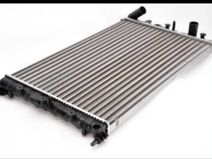 HLADNJAK VODE RENAULT SCENIC 2,0 1998 09