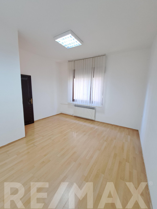 Poslovni prostor Banja Luka 70m2 5
