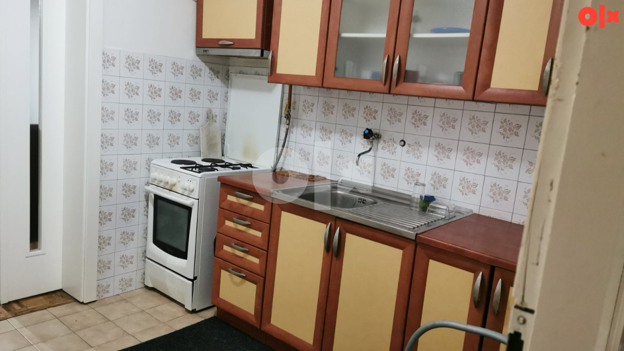 Iznajmljujem lijepo uređen stan u Novom Sarajevu 70 m2 2