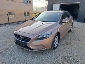 Volvo V40 1.6 Dizel 2014 god