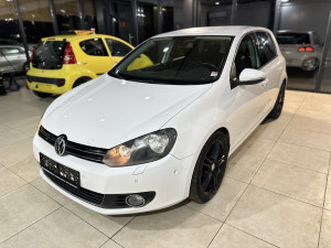 VW GOLF VI 2.0 TDI 81 KW, 2009 GODINA, FELGE,PARKING SENZORI