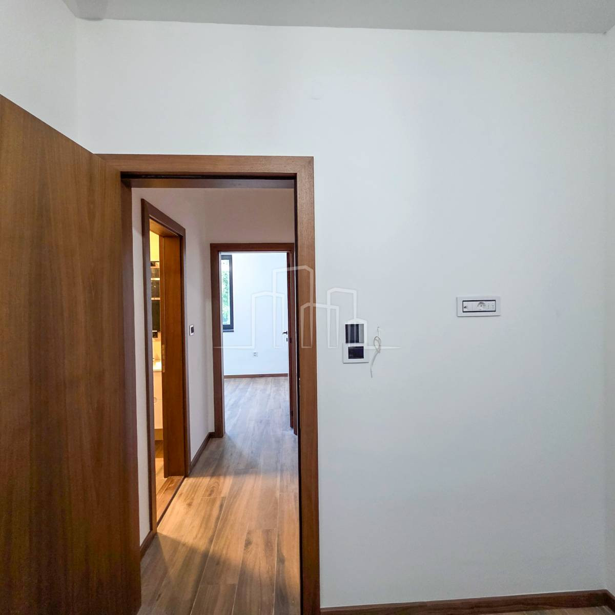 Apartman Dvorišta 39m2 jedna spavaća Useljivo 17