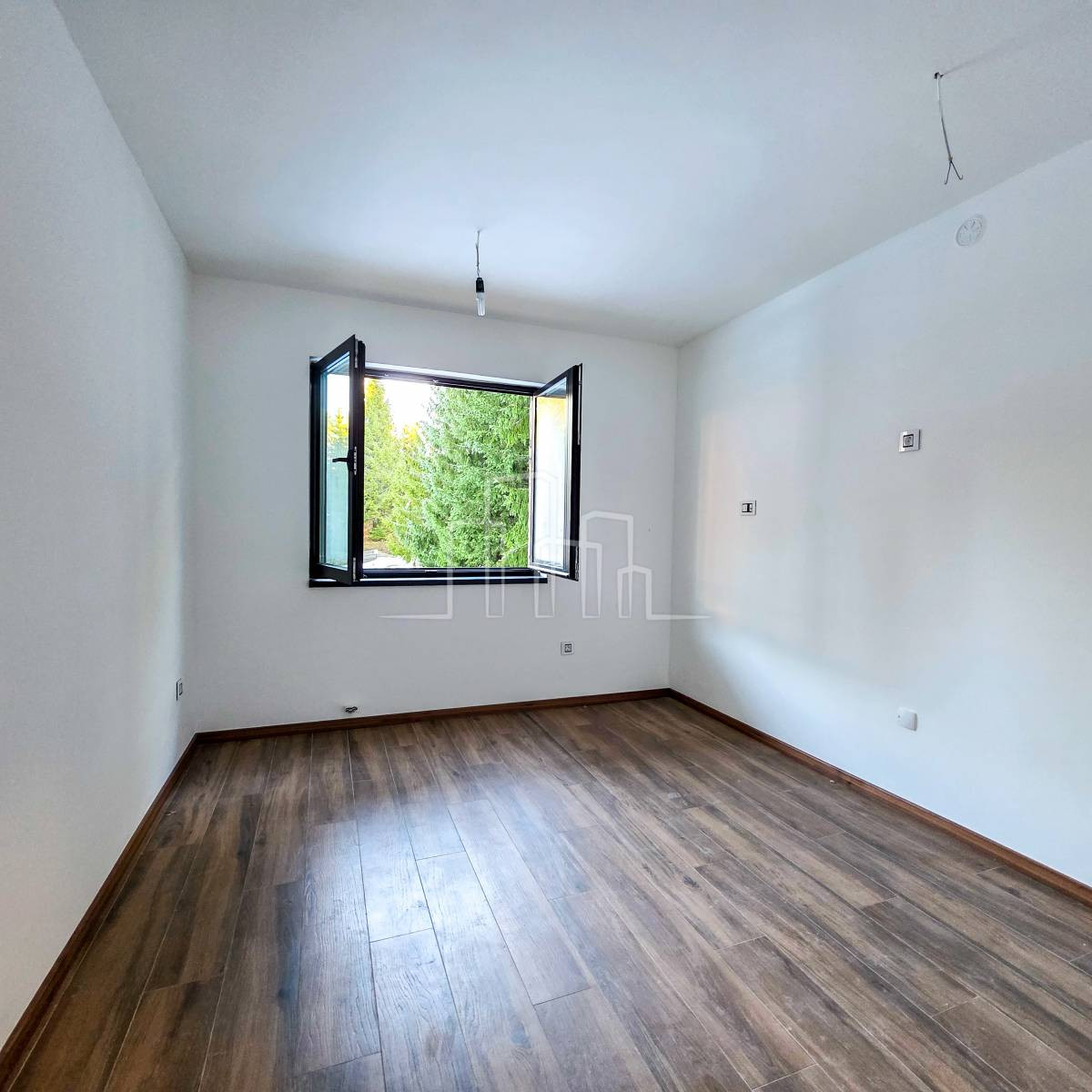 Studio apartman Dvorišta 19m2 Useljivo