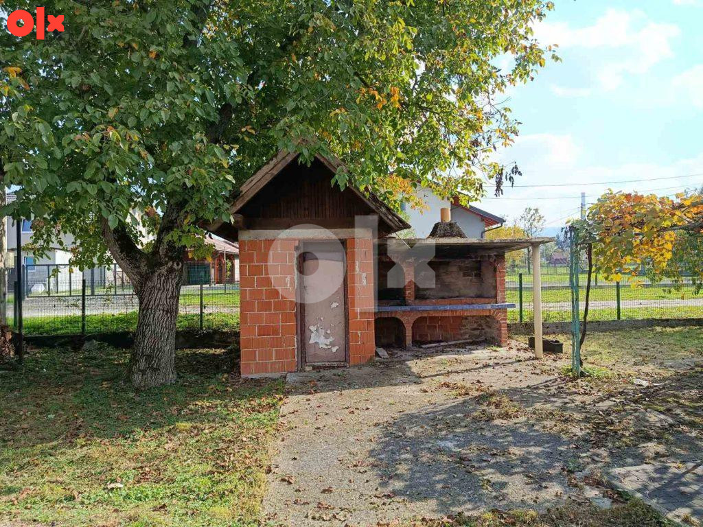 Useljiva kuća na 3500m2 okućnice; Kumsale 12