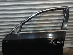 Bmw E60 E61 prednja lijeva vrata