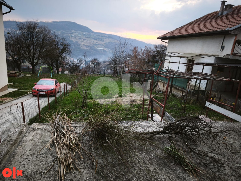 Kuća Vogošća(gledanje iskljucivo u dogovoru,cijena nije fixna) 3