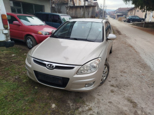 Hyundai i30 1.6 cdti dijelovi djelovi i30 1.6