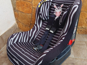 AUTOSJEDALICA ZA DJECU 0-18 KG   ZEBRA