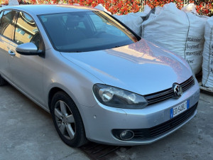 VW Golf 6 DSG 1,6 TDI 77 KW 2012 MODEL TEK UVEZEN U DOLASKU