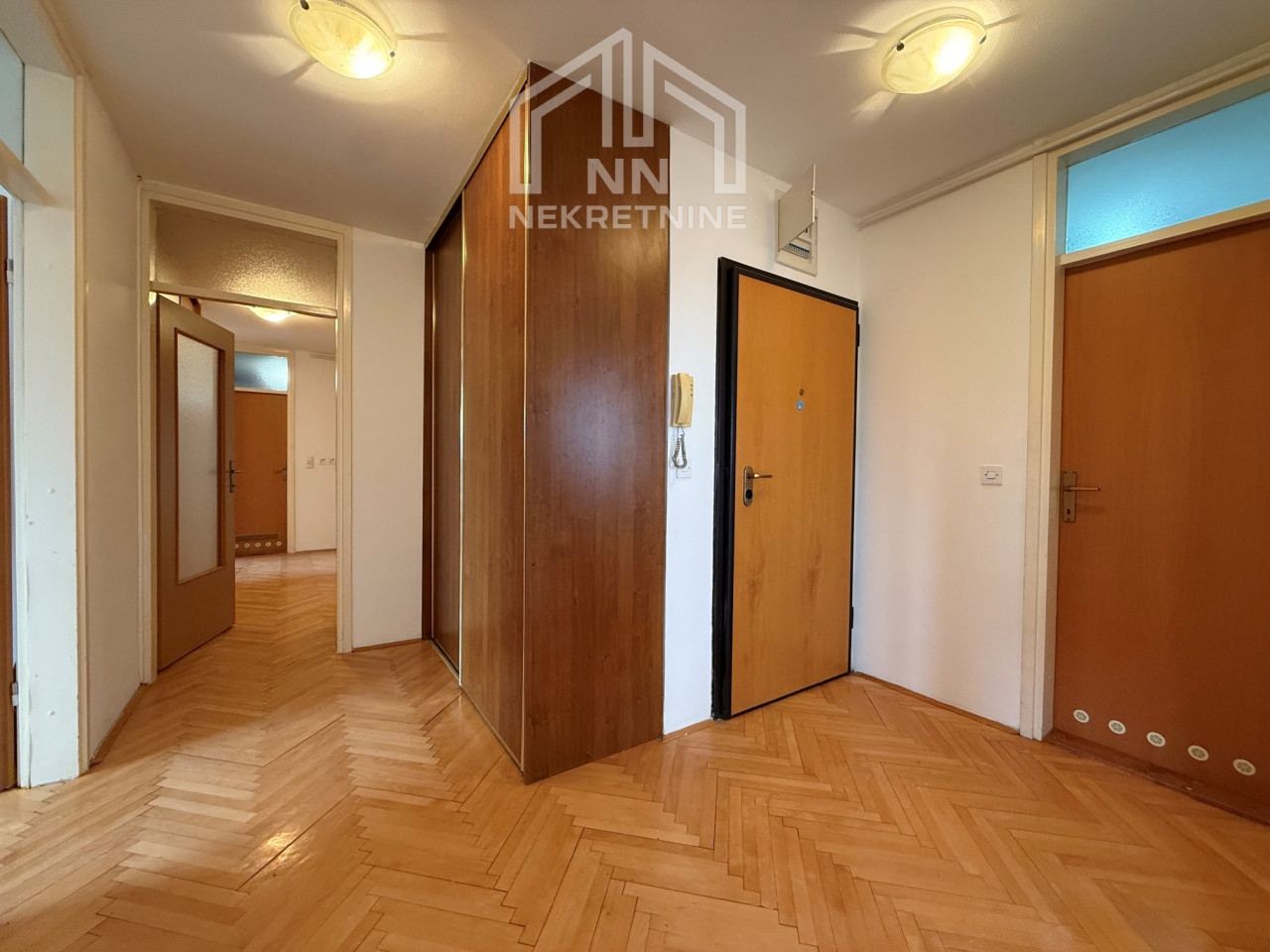NN Nekretnine : Četverosoban stan - Bjelave - Centar 15