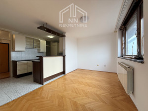 NN Nekretnine : Četverosoban stan - Bjelave - Centar photo 2