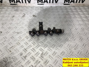 RAMPA goriva Renault Megane 4 1,5 dCi 2019  RG799