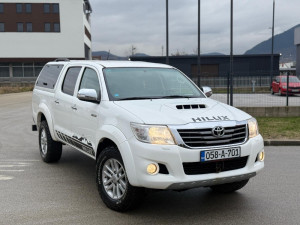 Toyota Hilux 2013g. 3.0D 126kw 4X4 Putnicka Tek uvezena i registr