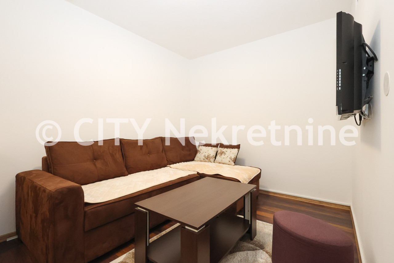 Dvoiposoban namješten stan - Centar - Bjelave - 43 m2 2