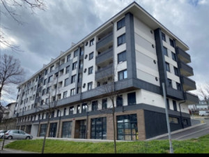 Poslovni prostor 82 m2 NAJAM Kozarska Banja Luka photo 3