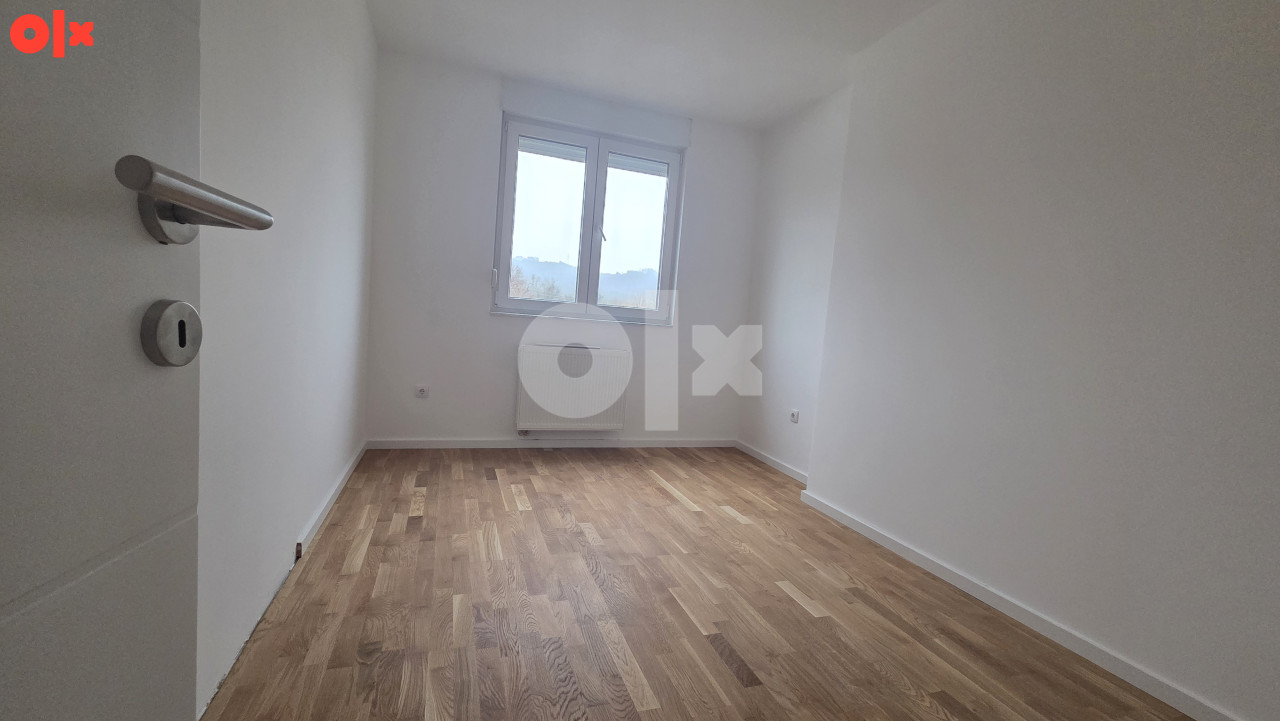 Stan Istočno Sarajevo /91m2 / 1. sprat 8