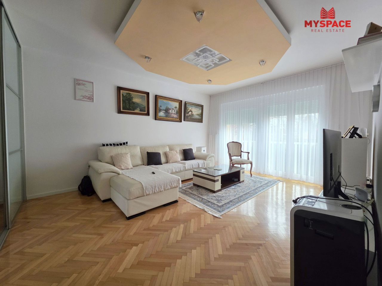 MY SPACE/ Kuca/ Vogosca/ Vogoscanskih odreda/ 200 m2 15