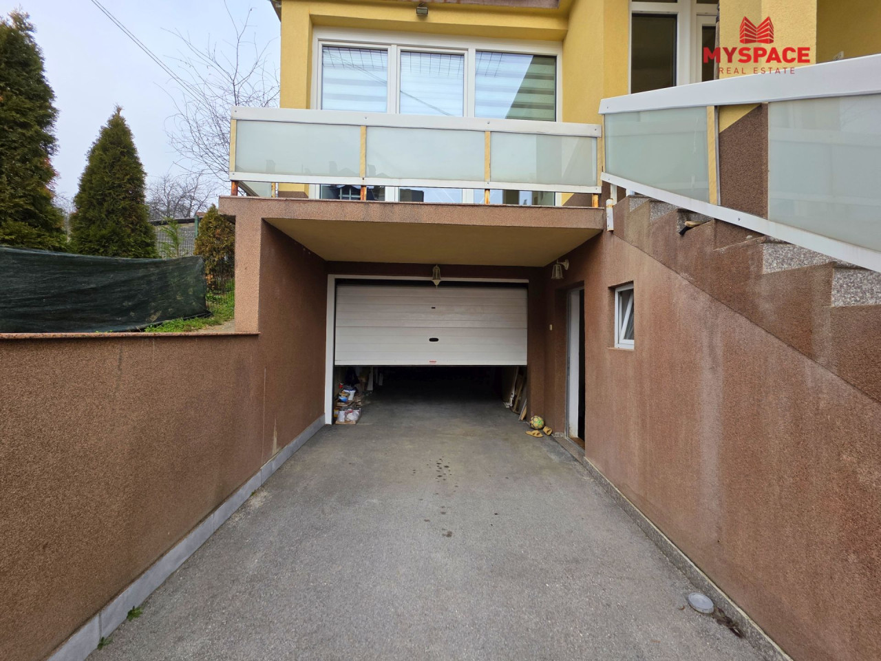 MY SPACE/ Kuca/ Vogosca/ Vogoscanskih odreda/ 200 m2 30
