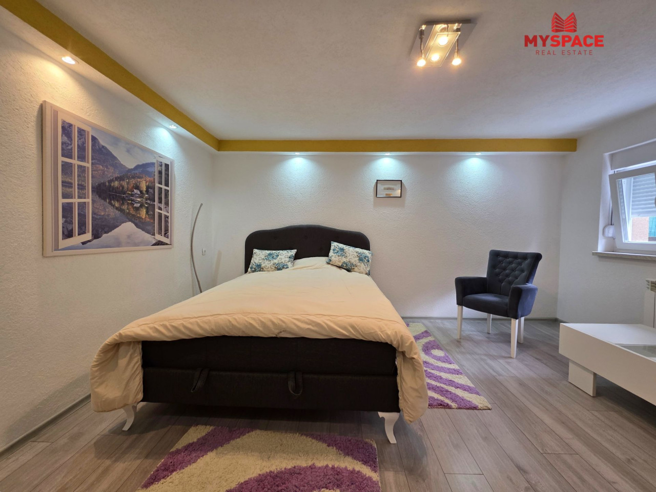 MY SPACE/ Kuca/ Vogosca/ Vogoscanskih odreda/ 200 m2 35
